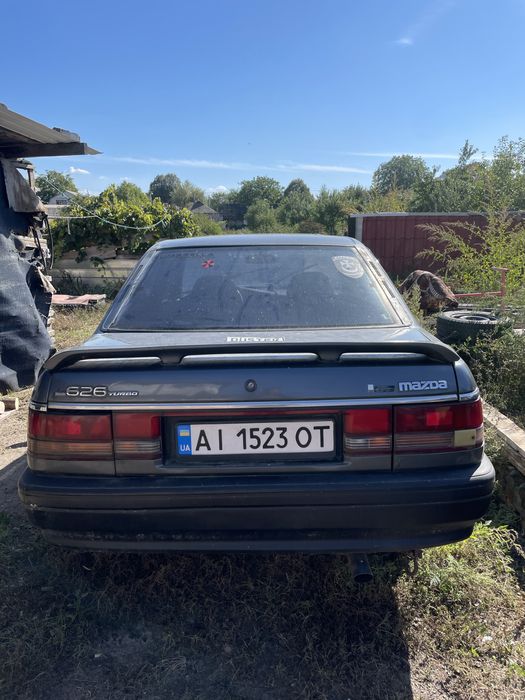 Mazda. 626 1.8 бензин