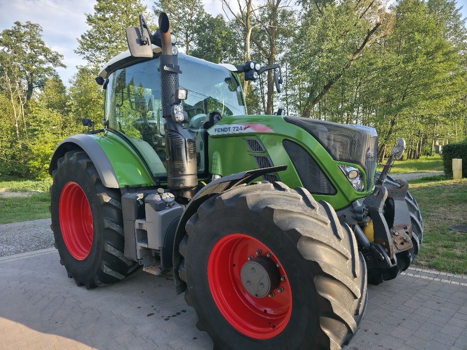 Fendt 724 Vario Profi Plus RTK  Fendt 824  z Niemiec!