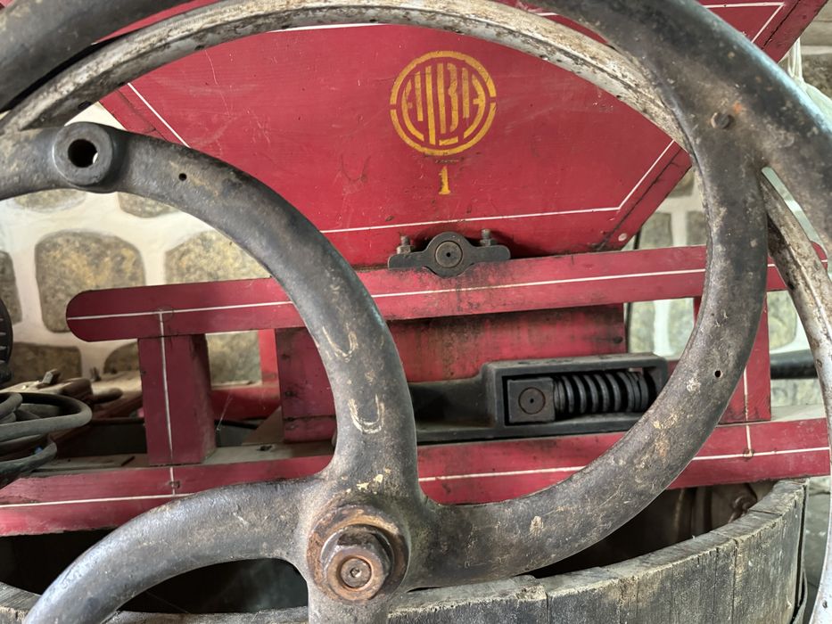 Realador de vinho eletrico