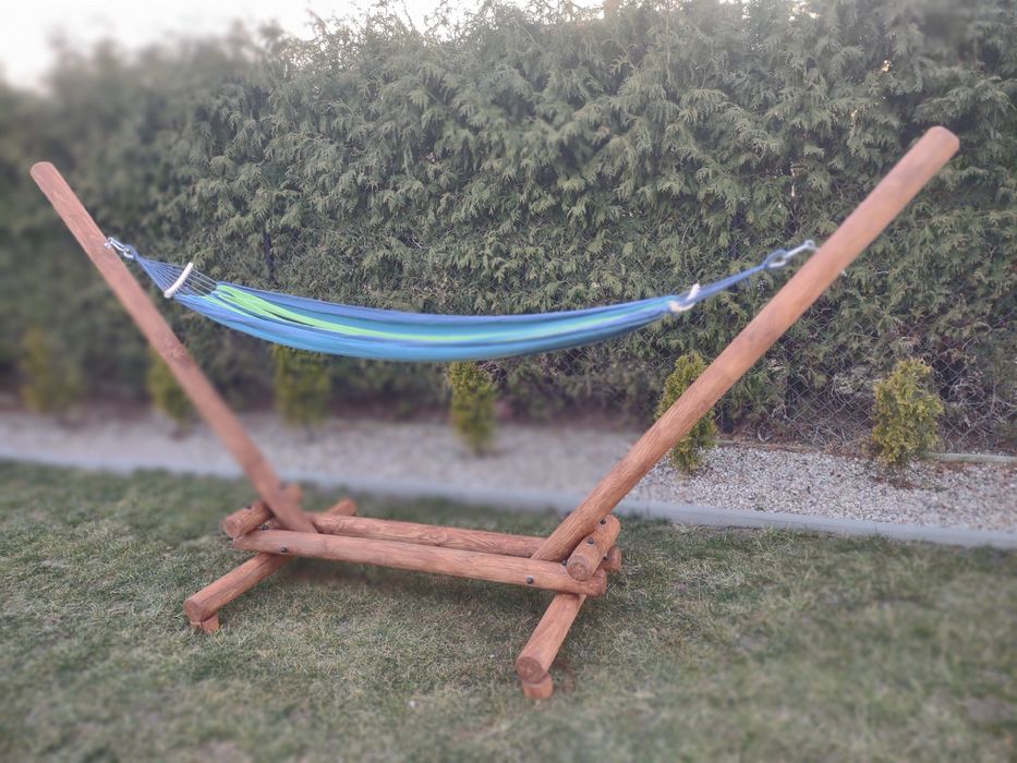 Drewniany hamak sosnowy stelaż z hamakiem