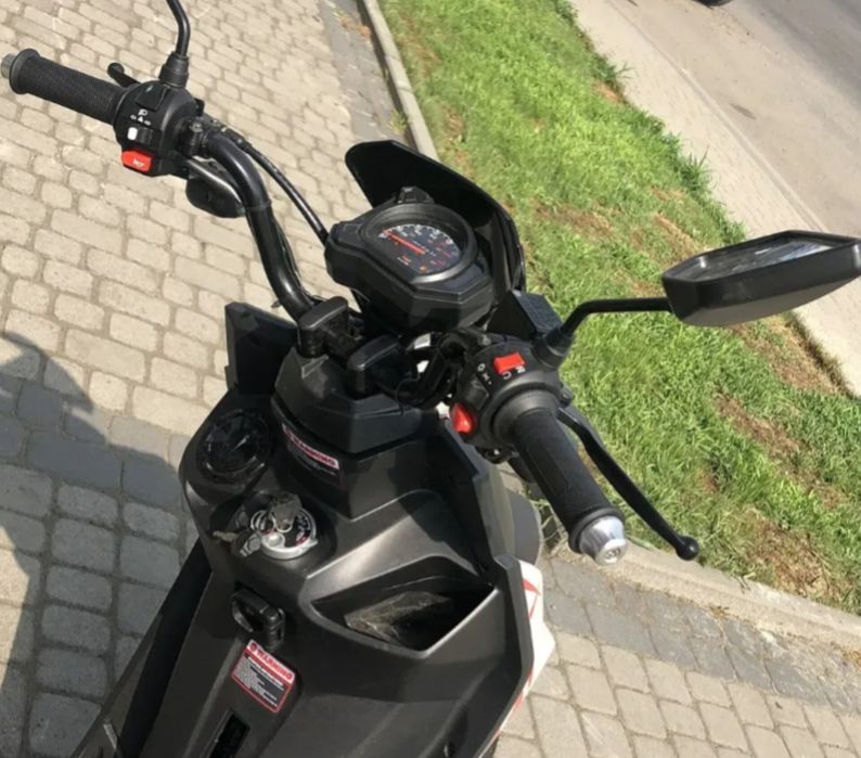 Скутер FORTE BWS-R 150