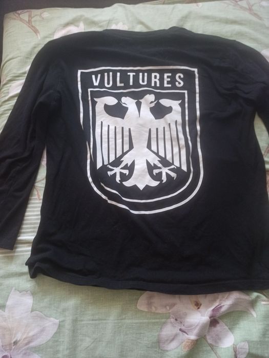 Longsleeve Vultures