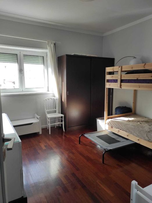 DISPONÍVEL EM AGOSTO/26 - Apartamento T2 para arrendamento - Centro Comercial Villa