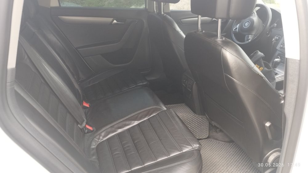 VW Passat B7 R-line