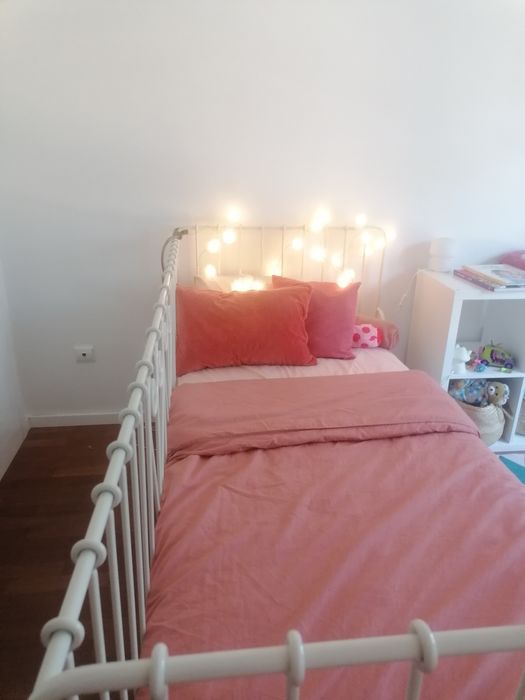 Cama , colchao e estrado ikea 90x200