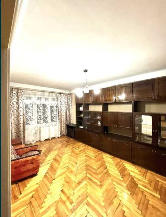 Продается 3 х комн. кв. Центр Хортицкого района