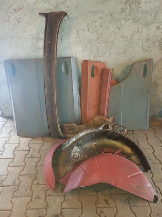 Sprzedam tanio blachy do fiat 125p!