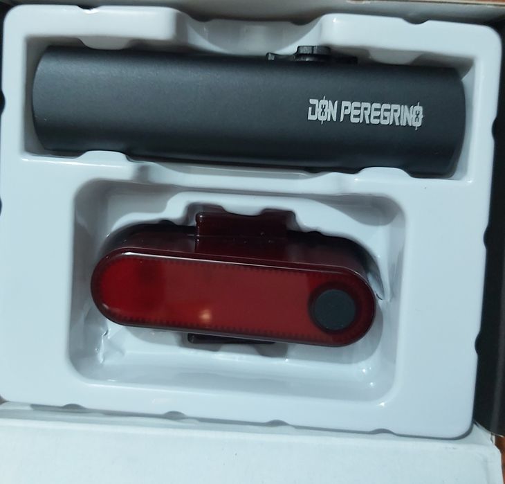 Luzes de bicicleta Don Peregrino Sn -800, luz dianteira 800