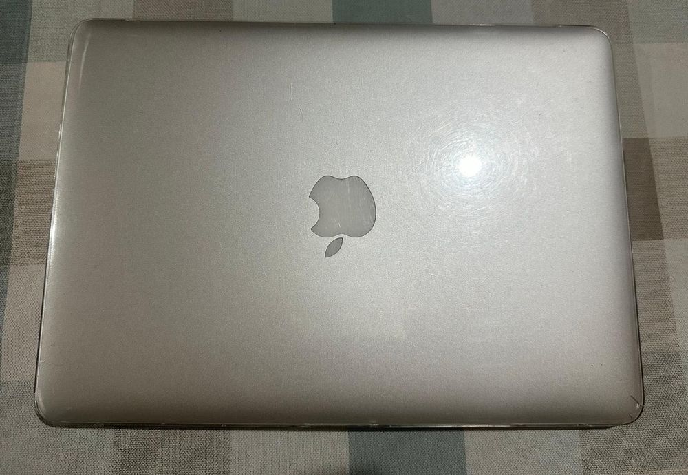 MacBook Air 13’ Early 2015