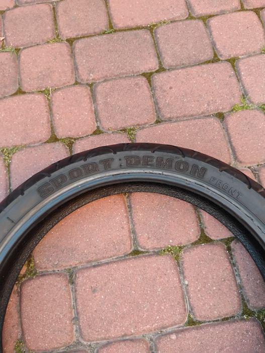 Opona motocyklowa 110/70R16