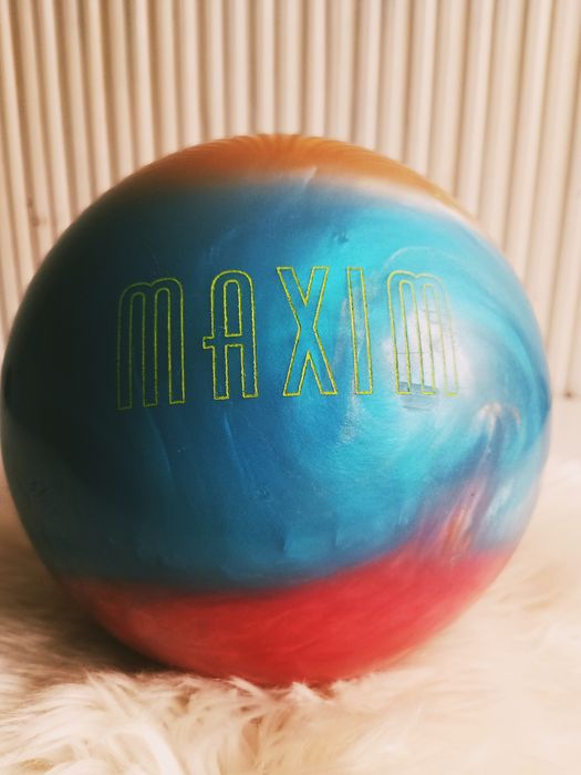 Kula ebonite Maxim do gry w kręgle