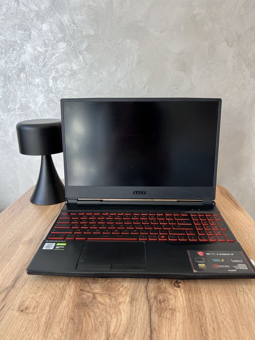 Ігровий ноутбук MSI GL65 Leopard