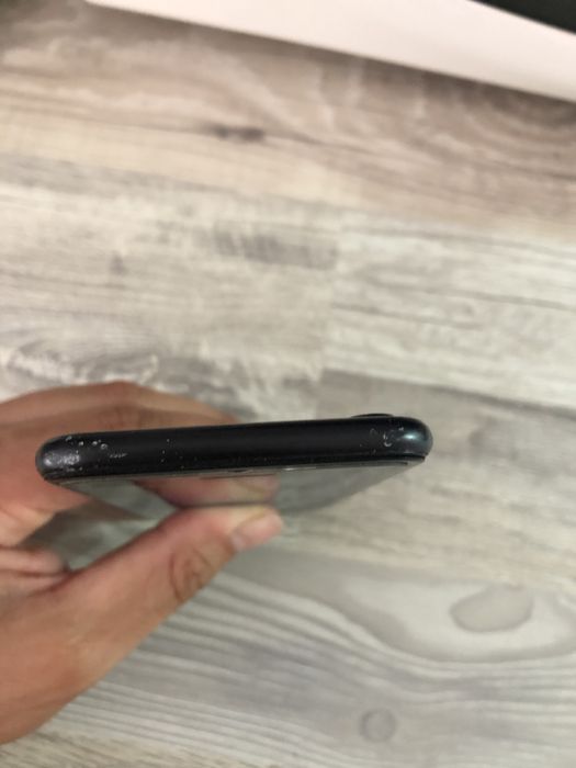 iPhone 7 - Unlocked64550231431554124