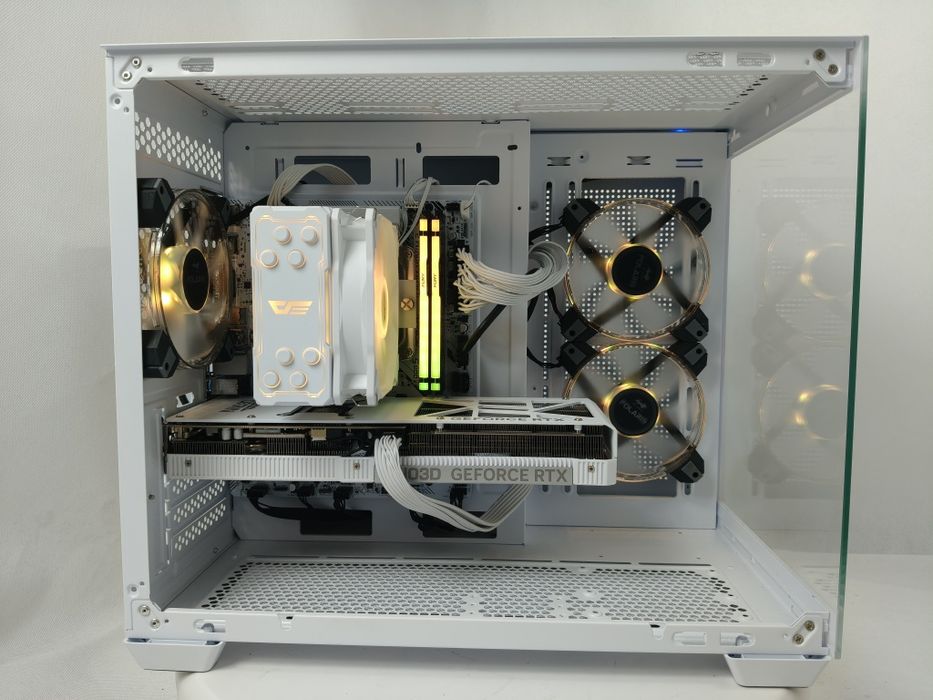 Komputer Gamingowy i7-12700, RTX 5070 Ti, 32 GB DDR5,1 TB SSD,Win 11