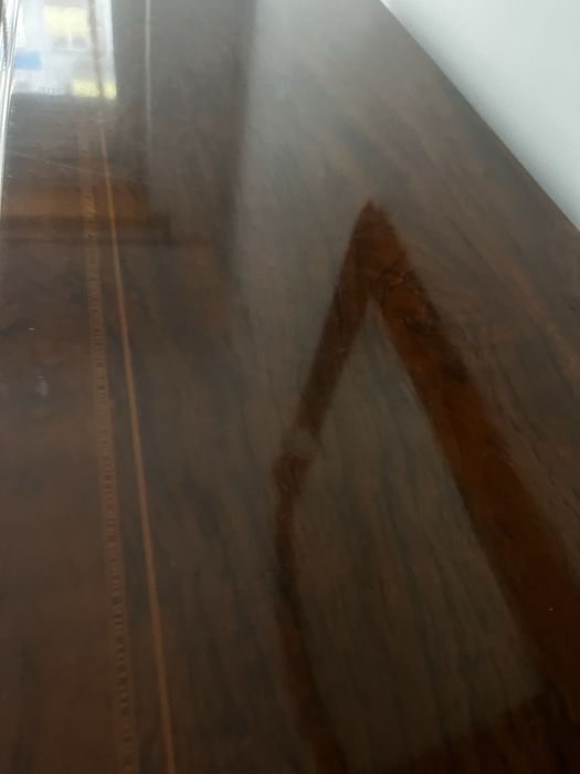 Cómoda Clássica em Madeira + Espelho Grande