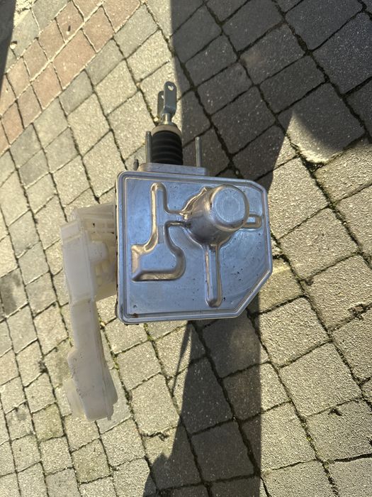 Mazda cx60 2,5 hybryd 2023 pompa hamulcowa serwo KR9V 43 9A0 B