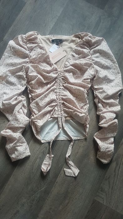 ***MISSGUIDED Bluzka w Kwiaty ze  Ściągaczem M***