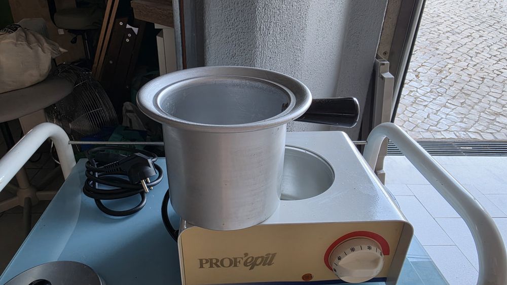 Máquina de depilação a cera