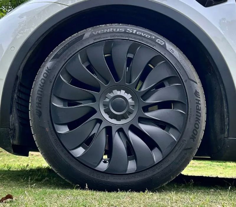 Ковпаки колпак колісний R18 R19 Tesla model 3 Y
