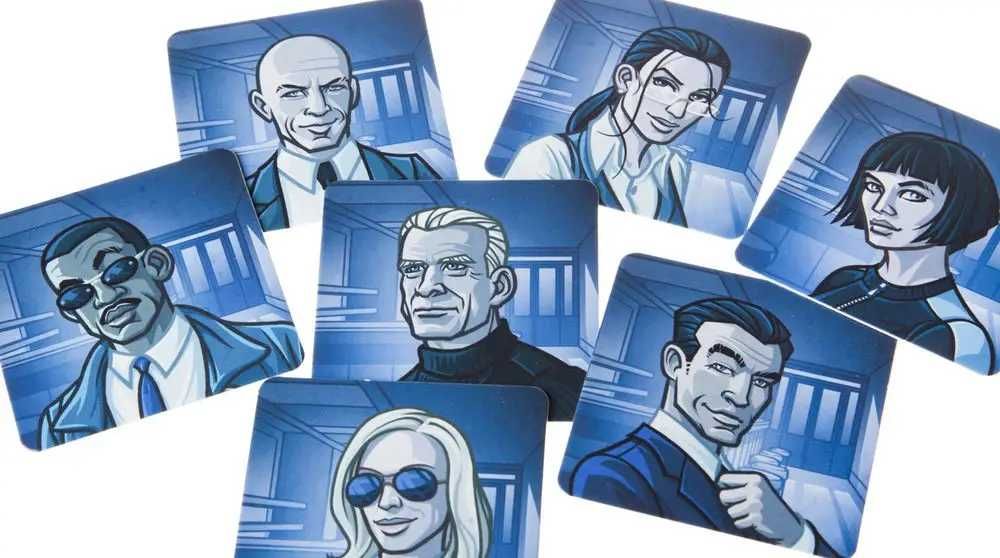 Настільні ігри Кодові імена: Малюнки/Під прикриттям: нові, у плівці