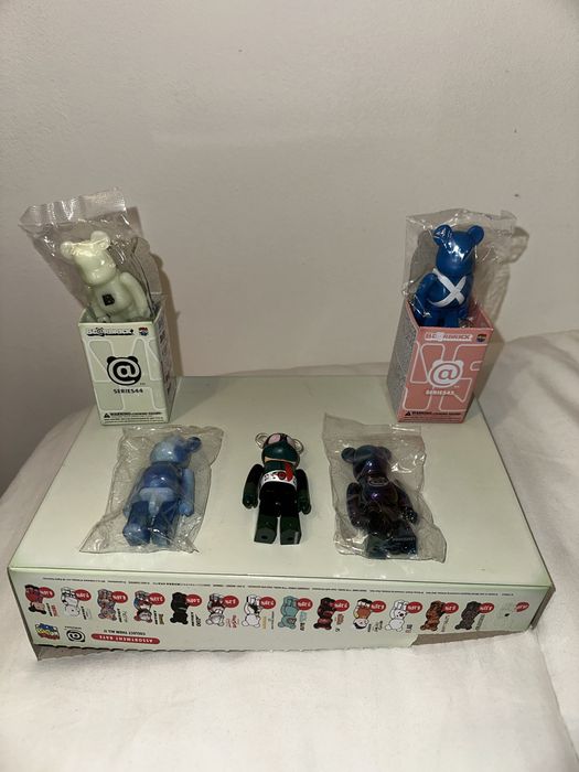 Lote 10 Bearbricks 100%