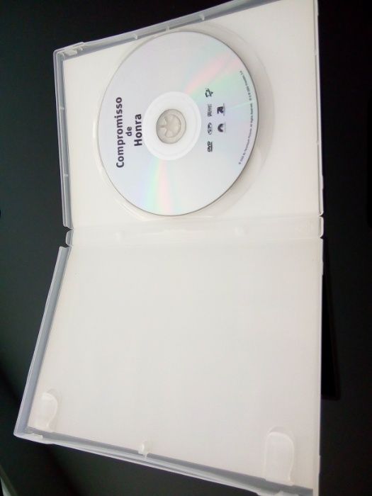 DVD - "Compromisso de Honra" com Samuel L. Jackson