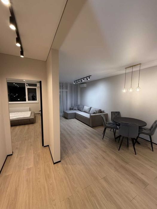 Квартира 57 м², ЖК "Manhattan", Берестейський просп., 11. - Вид 3