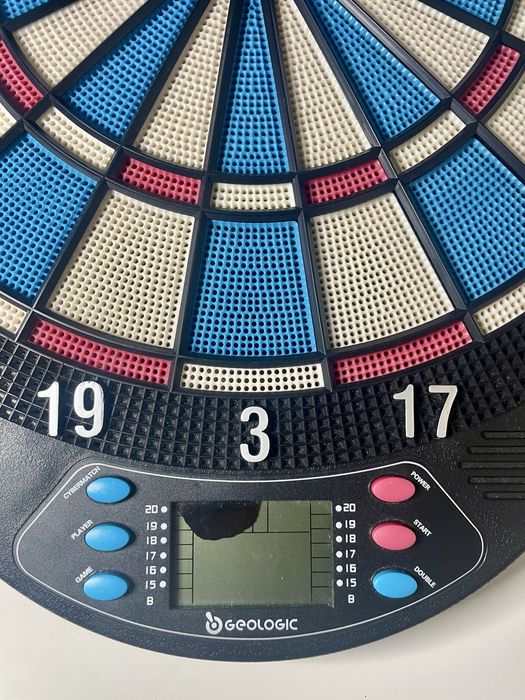 Alvo de dardos/setas eletrónico