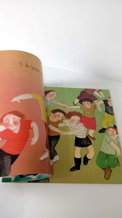 Os Jovens - Primeira Biblioteca Infantil