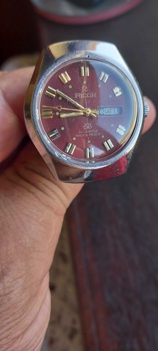Relógio Ricoh Automático