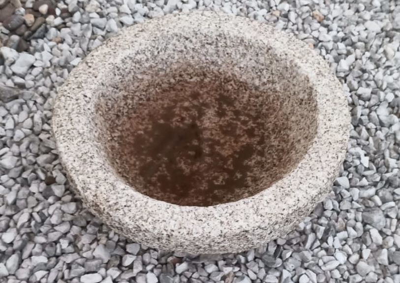 Pia de pedra para venda