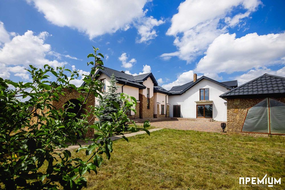 Продаж 2-х будинків Козлин