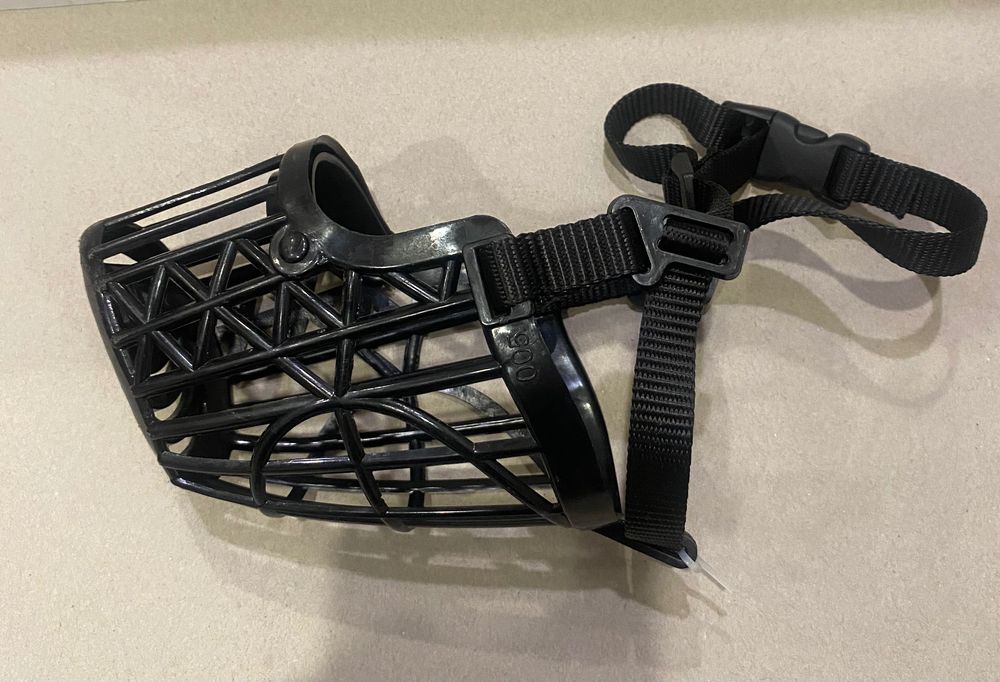 Намордник для собак Trixie пластиковый XS 15cm