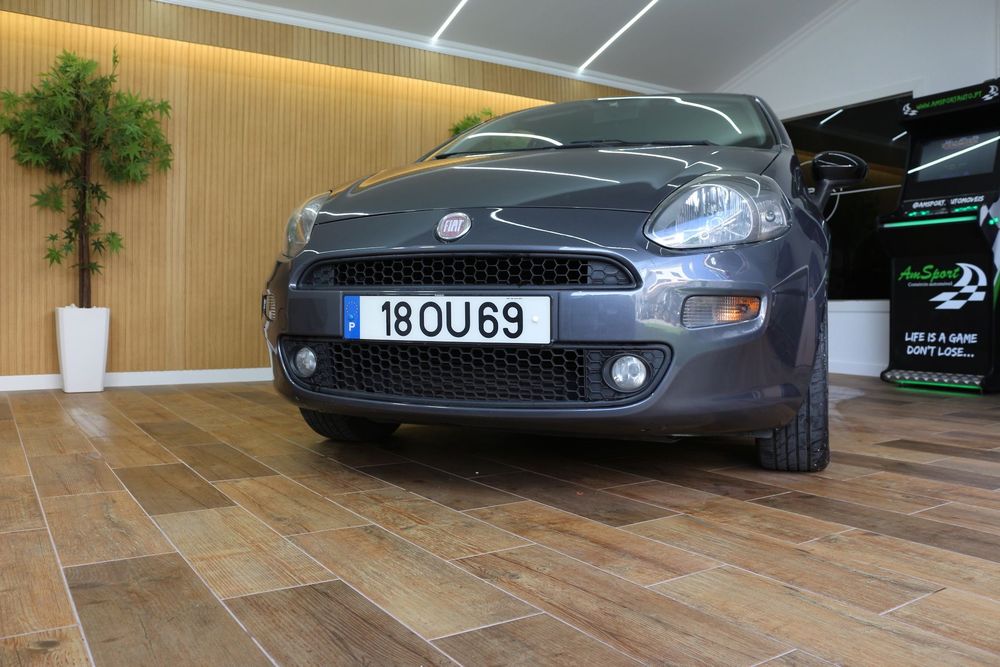 Fiat Punto Evo ver-1-3-m--jet-lounge-s-s