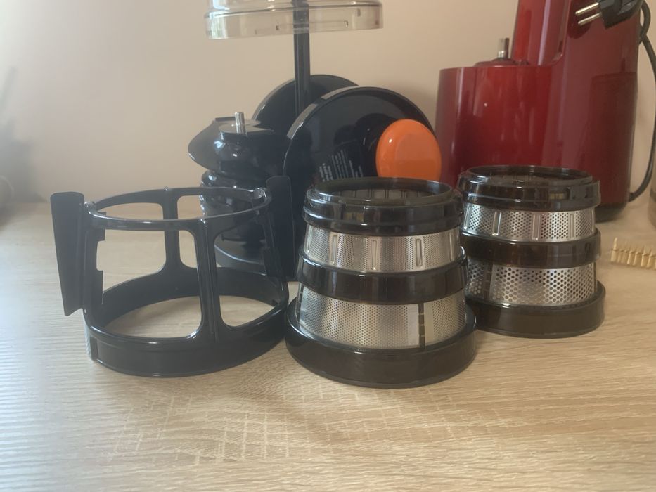 Шнекова соковижималка Hurom