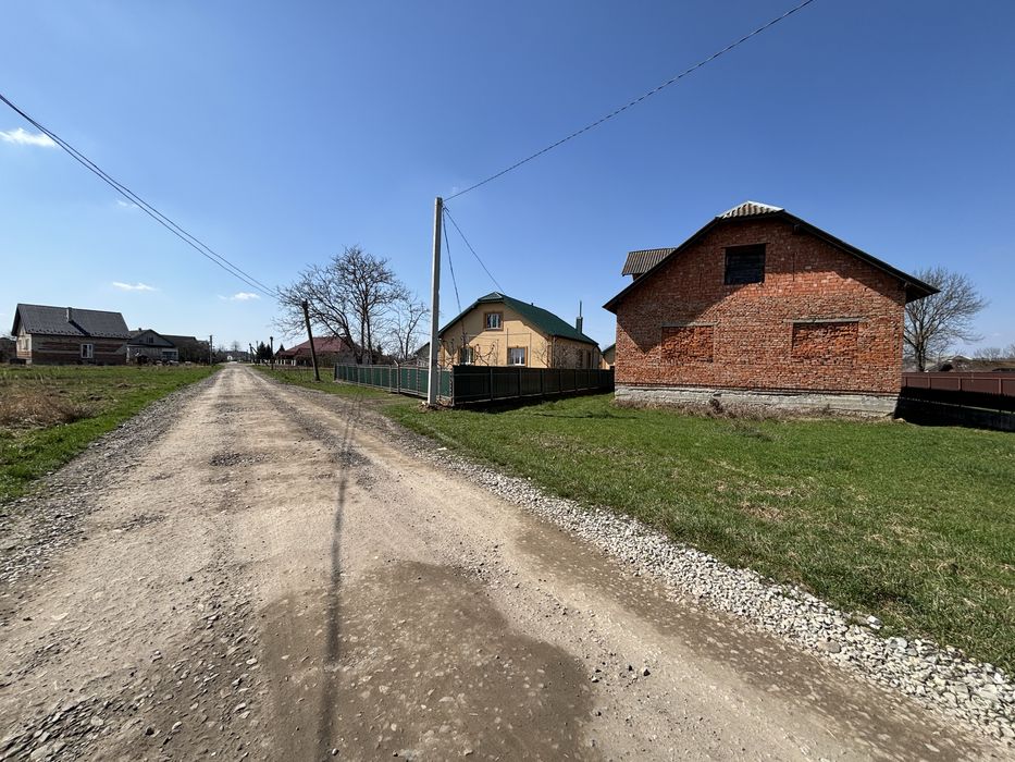 Продається будинок 130м . Ділянка 12.5 сотих. Стебник. Світло. Газ  Школа  Садок