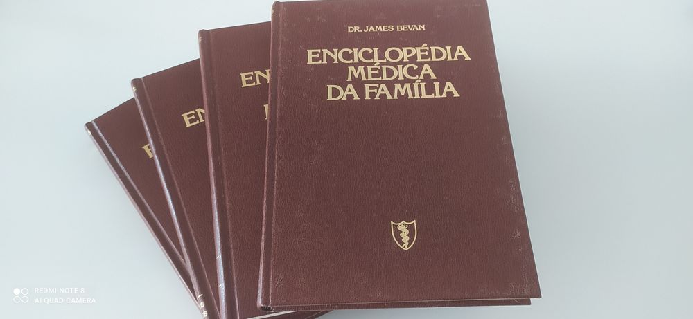 Enciclopédia médica da família