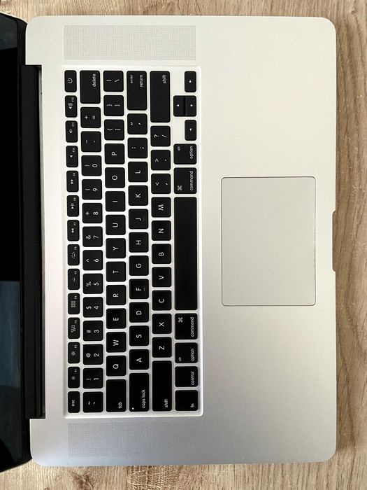 MacBook Pro Retina, 15 cali, mid 2015 r.