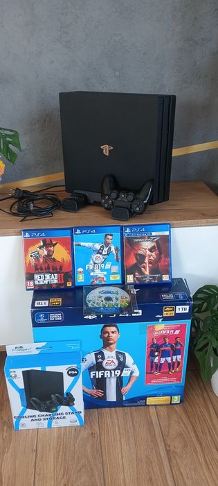 Sony PlayStation 4pro cuh 7216b SSD 1tb pad gry