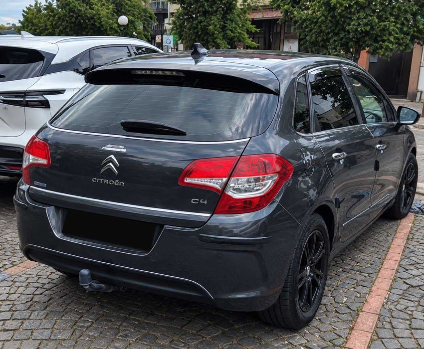 2014 citroen C4 дізель механічна 1.6 TDi хетчбек!