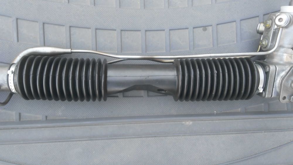 Рульова рейка  Audi 100 (ZF)