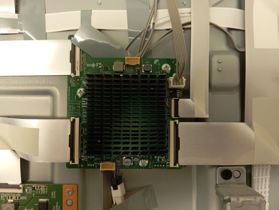 Телевизор MI75 по запчастям