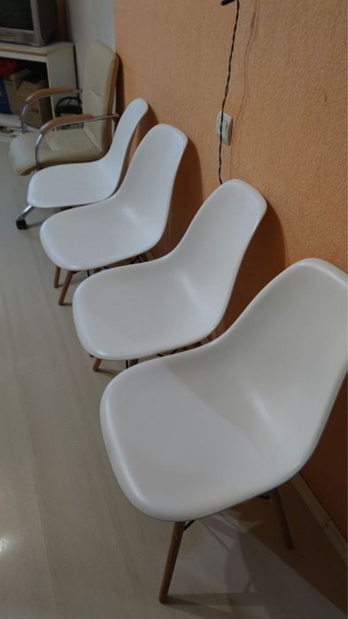 Стілець білий, loft