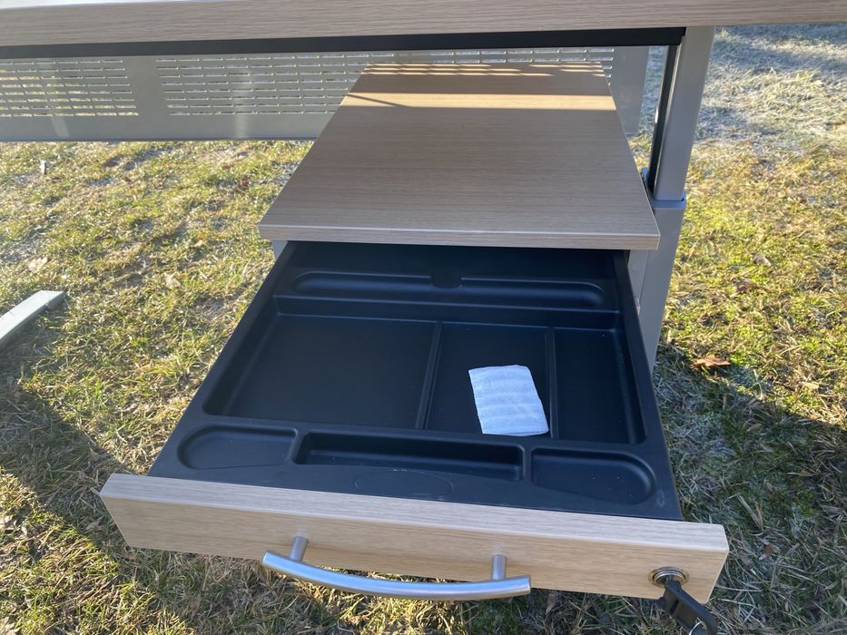 Biurko MDD  160x80 regulowana wysokość + roll kontener 4-szufladowy