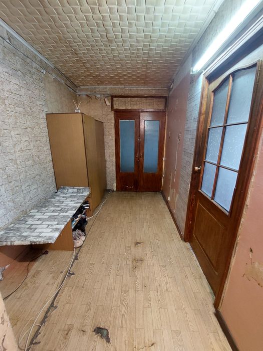 3-х комн квартира Днепровский район