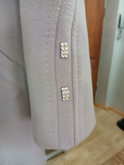 Пальто  для пишної  жіночки