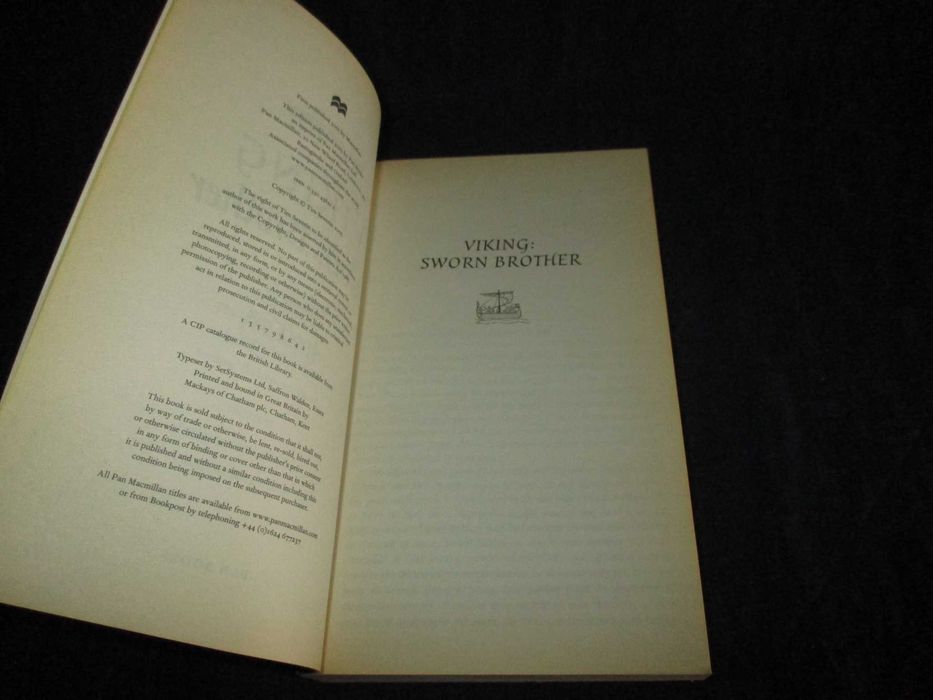 Livros Viking Odinn's Child e Sworn Brother Tim Severin