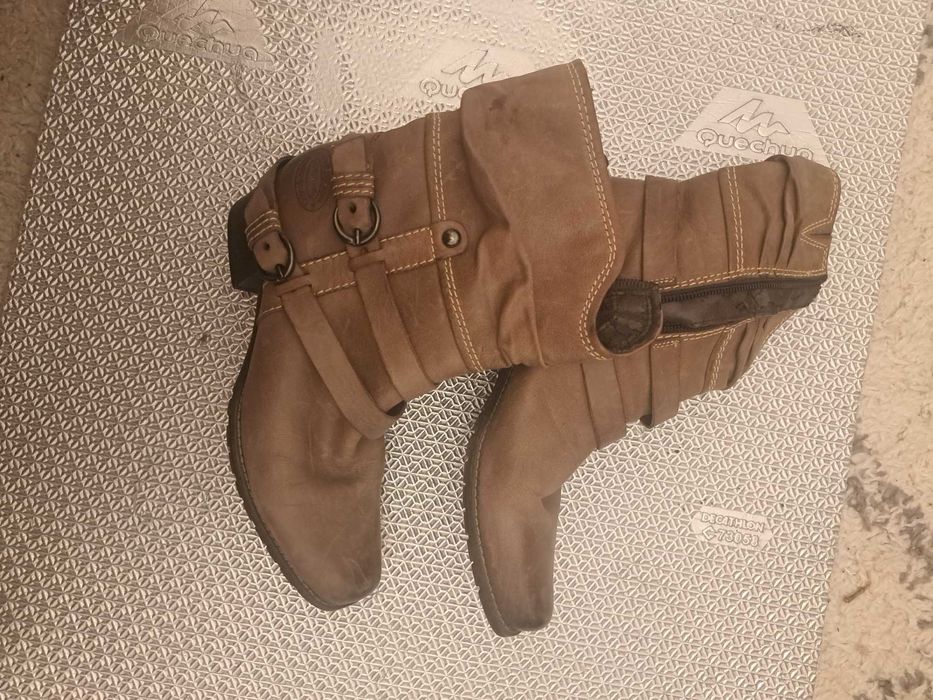 Krotkie botki Marco Tozzi r 38,5