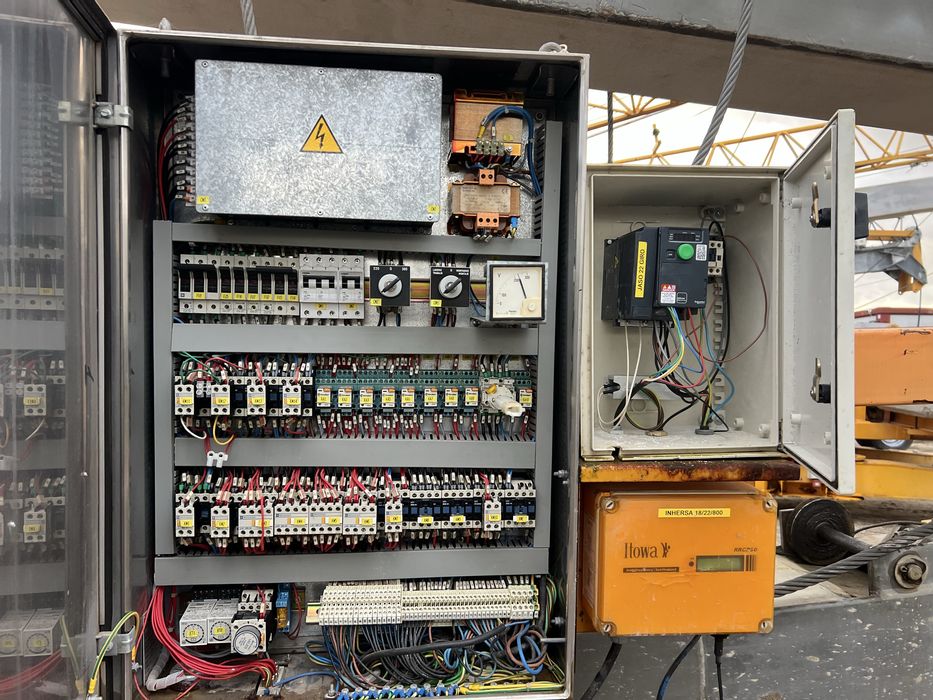 Grua hidraulica 22 metroa monotrifasica