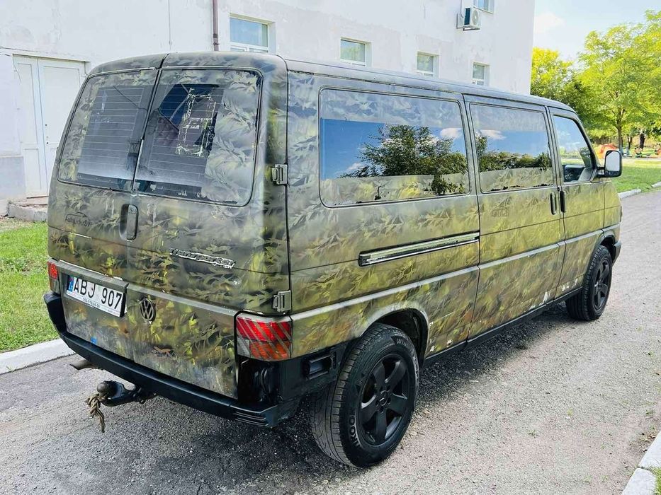 Продам автомобіль Т чёрный 2,5 дизель